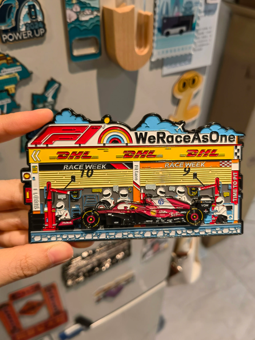  F1 Car Magnet with Base – Metal Material Close-Up